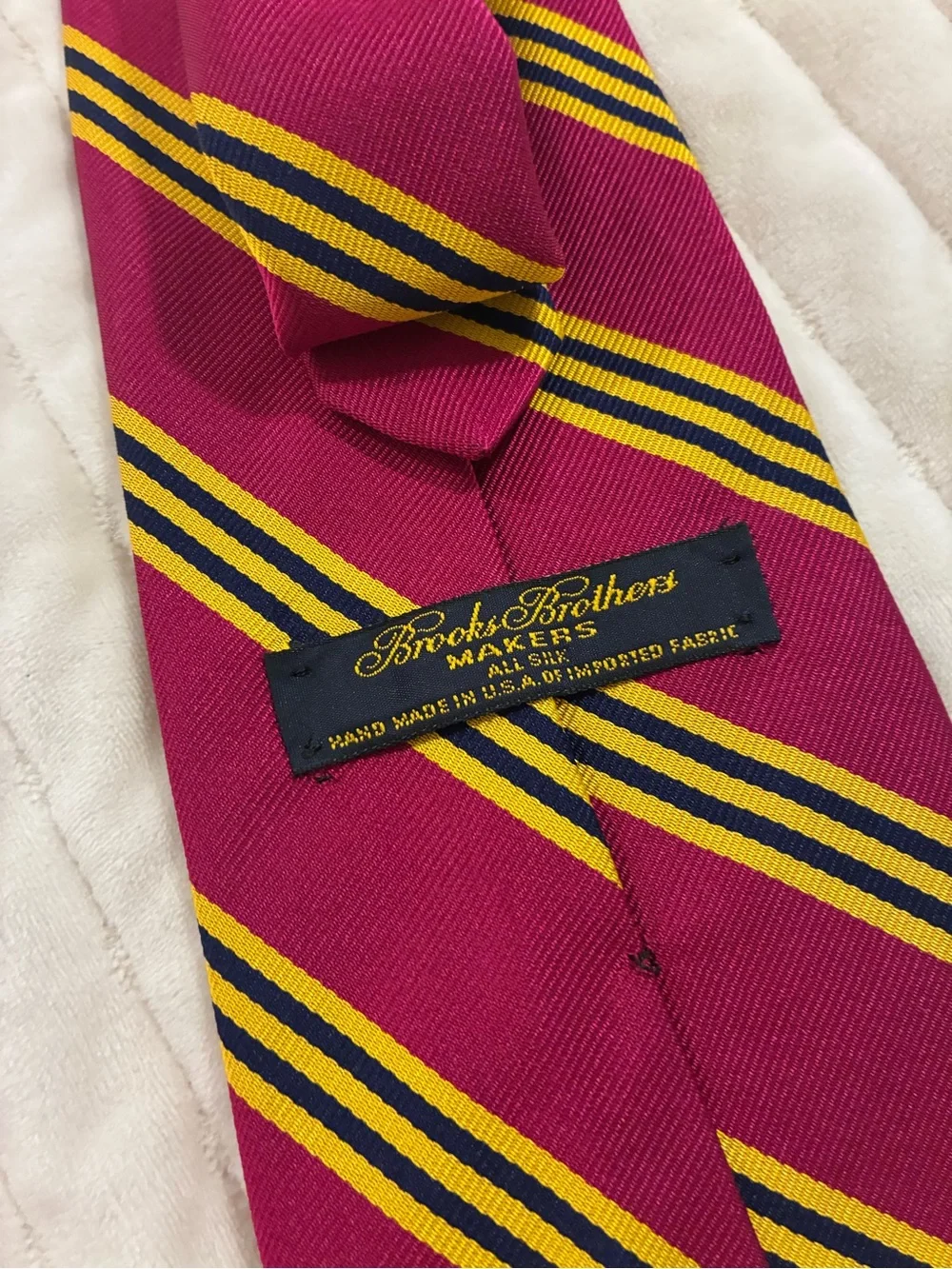 Brooks Brothers Makers All Silk Fuschia Stripe Tie
